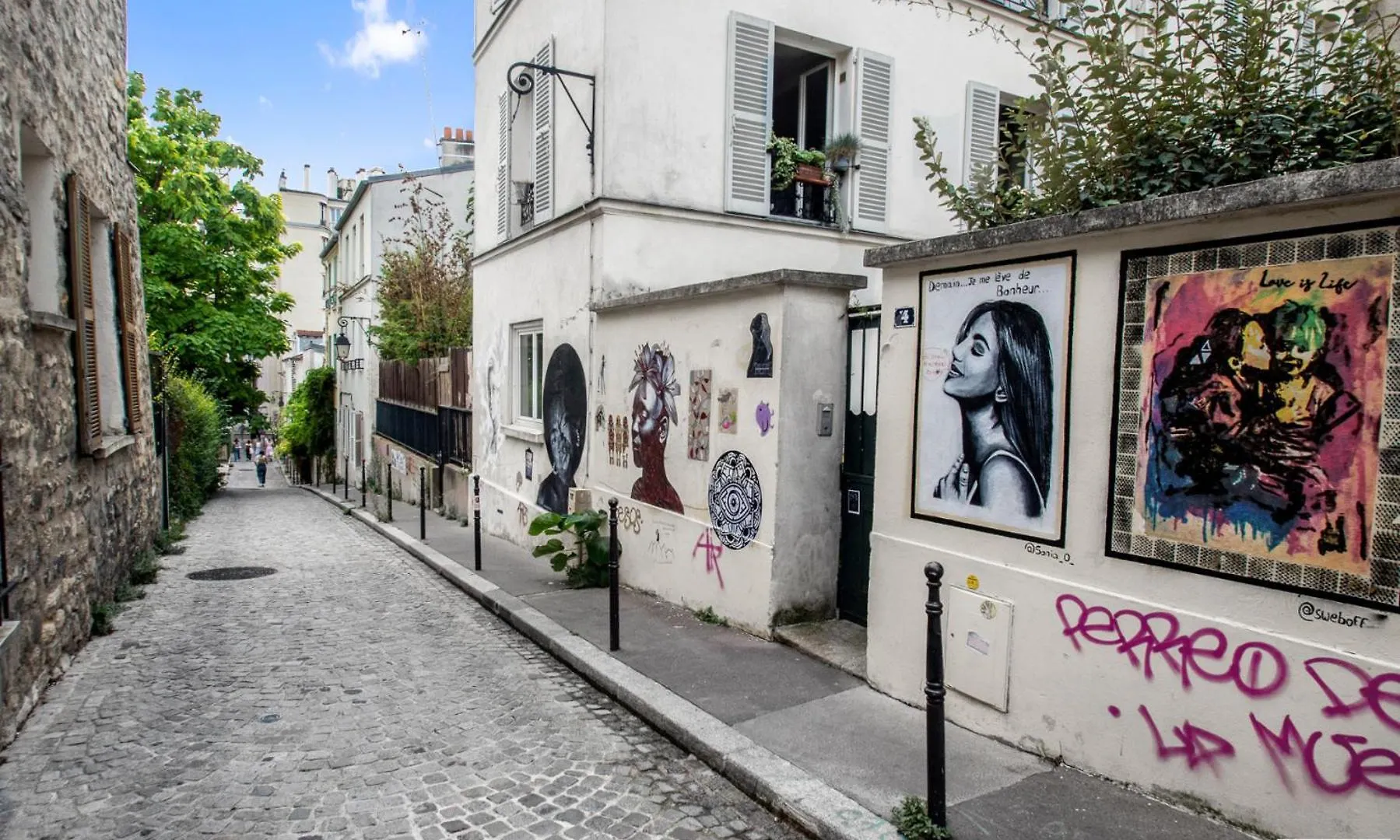 Cozy Artist Loft Apartment Paris